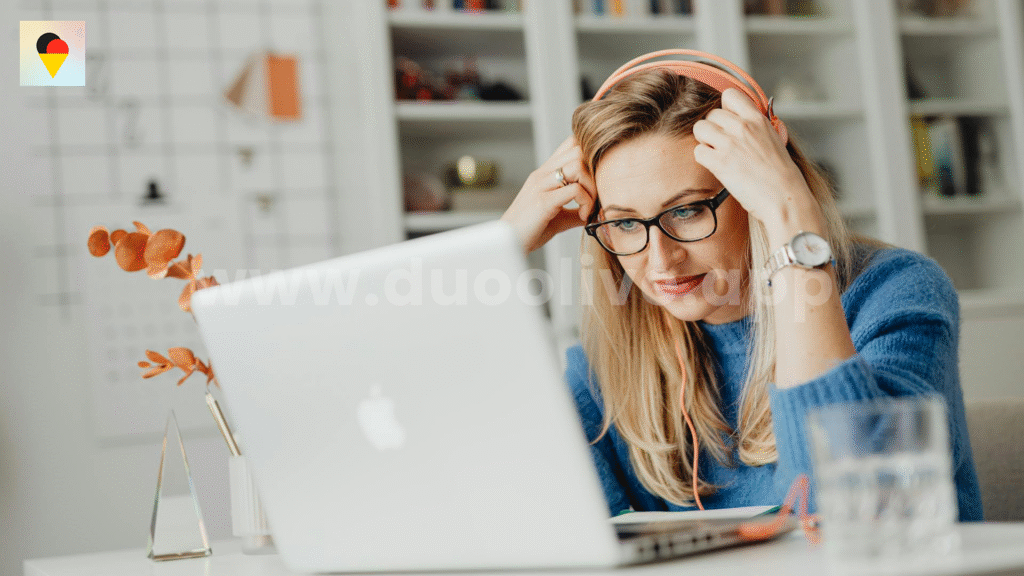 Why Complacent Duoo Live Hosts Often Fail